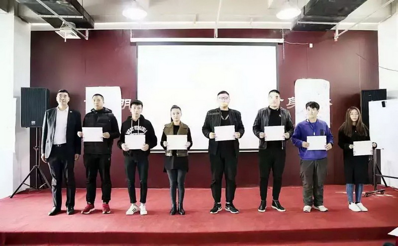 微信图片_20181202083023.jpg 微信图片_20181202083023.jpg